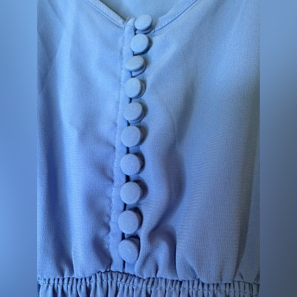 NWOT APOSTROPHE Blue Button-Detail Top - Picture 4 of 7